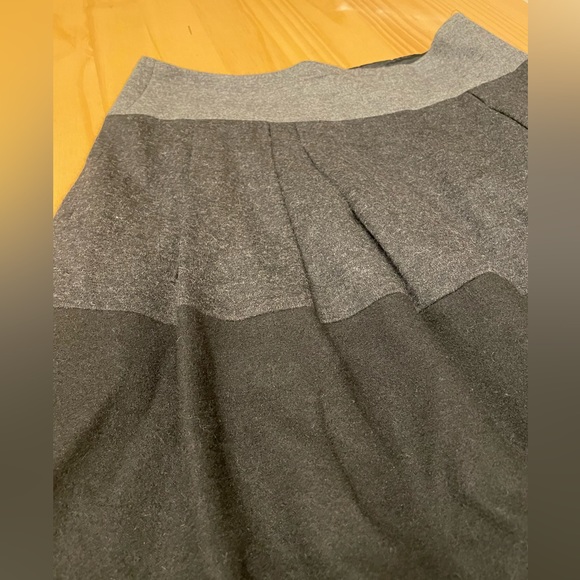 Vince Wool Skirt - Picture 4 of 5